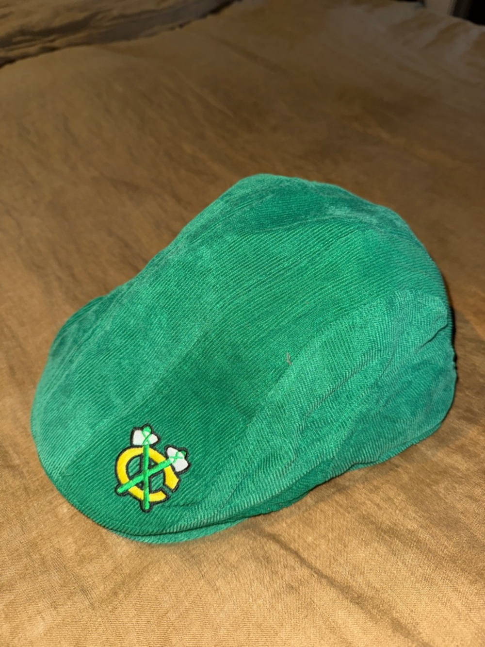 Chicago Blackhawks Green Newsboy Cap Corduroy Hat